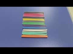 Το ζωηρόχρωμο μανίκι 5mm συναρμογών οπτικών ινών θερμότητα συρρικνώνεται 60 χιλ. Lenghth